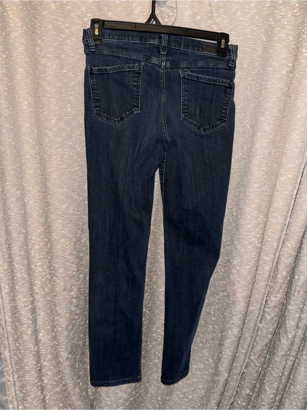 DKNY Dark Blue Skinny Straight Leg Jeans SOHO skinny size 8 mid rise 5 pocket